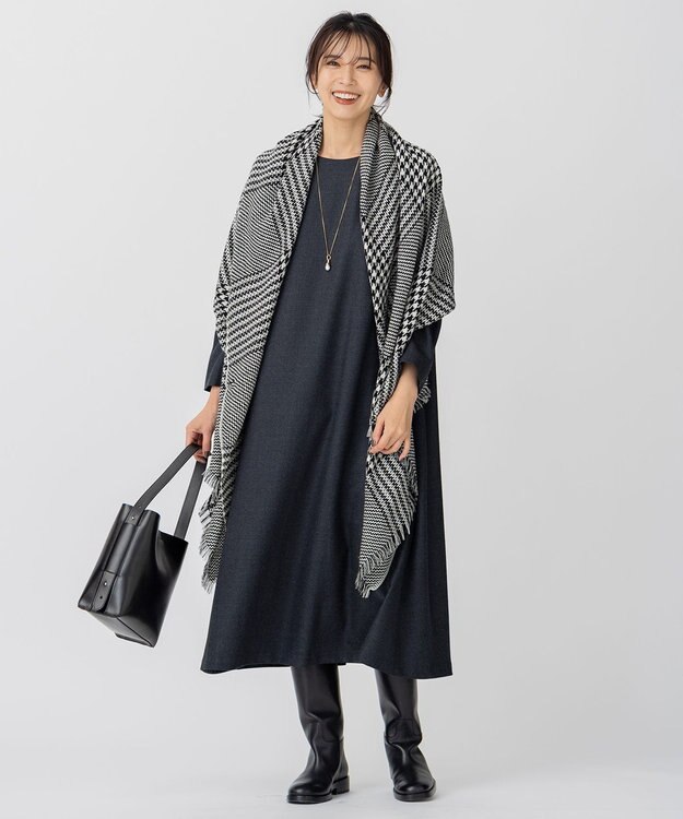 23区 ウールジョーゼット Aライン ワンピース グレー系