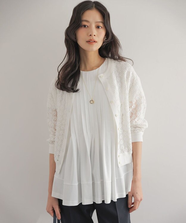 組曲 L 【先行予約・前後着用可】コットンフラワーレーシー カーディガン ホワイト系