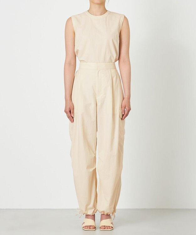 NAVE 【ReNAVE・洗える/撥水加工/接触冷感/UVケア/セットアップ】ナイロンタスラン ノースリブラウス アイボリー系