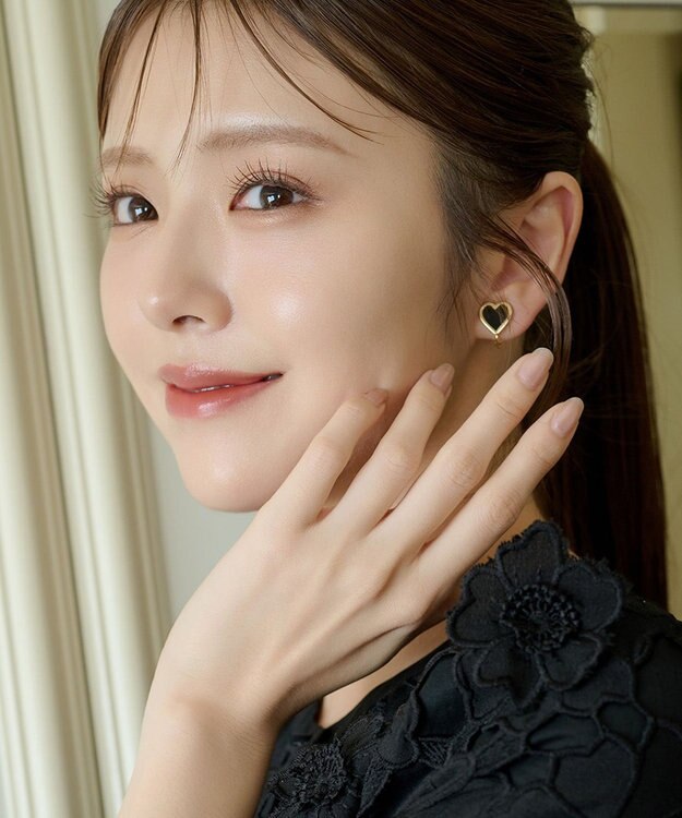 TOCCA WITH HEART EARRINGS イヤリング ブラック系