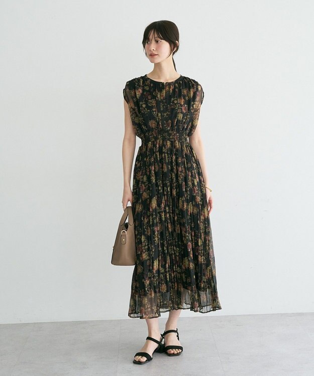 YECCA VECCA シアー花柄プリーツワンピース Black