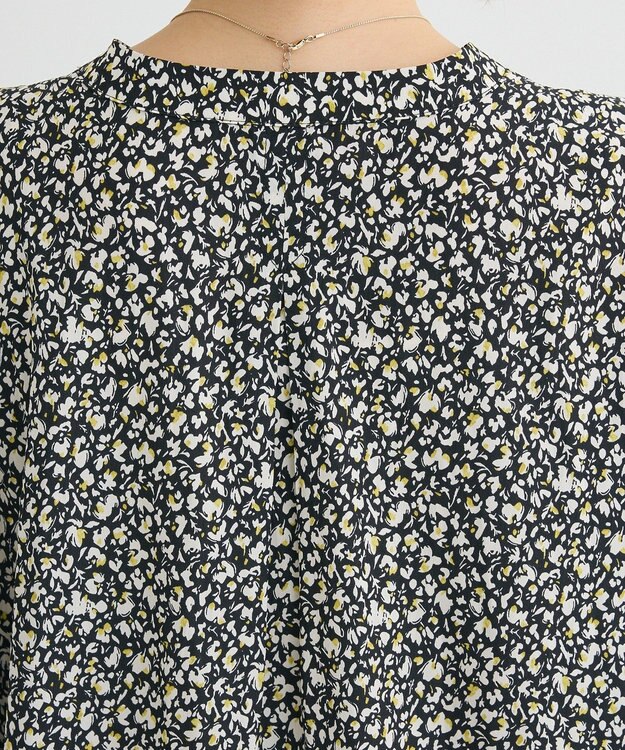 Green Parks サラフレブラウス（柄） Flower