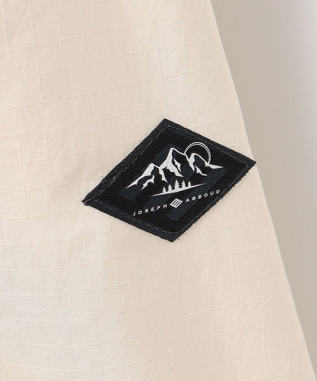 JOSEPH ABBOUD MOUNTAIN 【UNISEX】軽量/撥水 ZIP UPシャツ ホワイト系