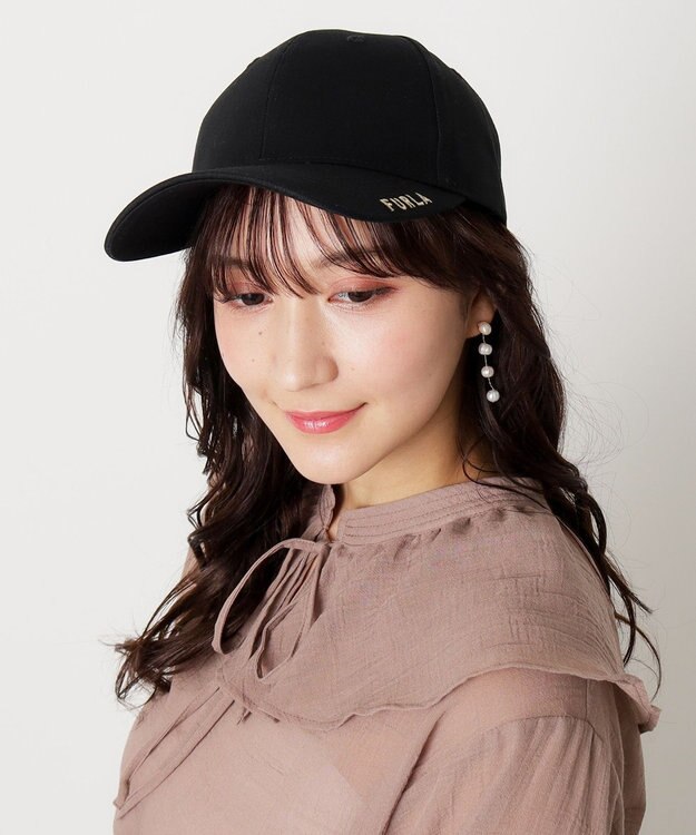FURLA(フルラ) ロゴ刺繍キャップ UV対策/手洗い可能/抗菌防臭