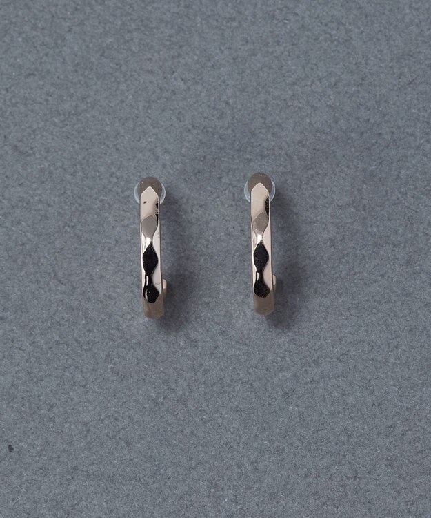 Phoebe 〈金属アレルギー対応〉スパークフープセラミックポストピアス シンプル/フープピアス シャンパンゴールド