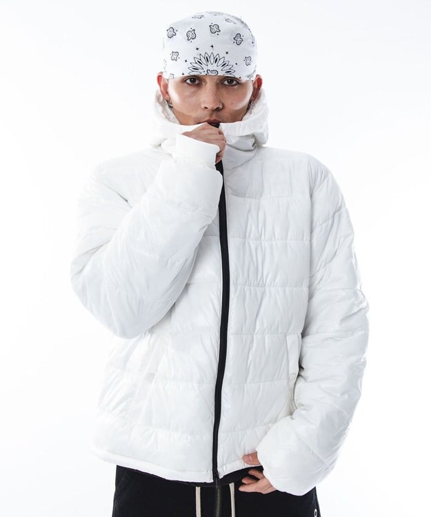 WEGO 【ユニセックス着用ITEM】2WAYシャイニーパファーフーディー ホワイト