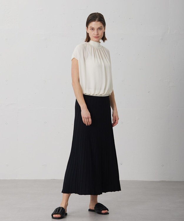 BEIGE， 【WEB限定】MONSTERA / ニットブラウス Ecru