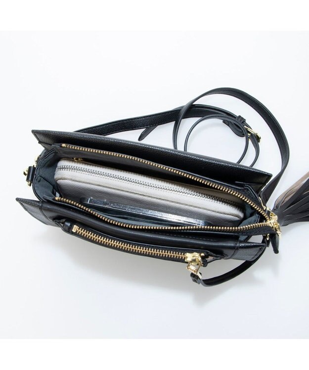 UNBILLION カシュカシュ cachecache / フロントポケットタッセルショルダー ブラック