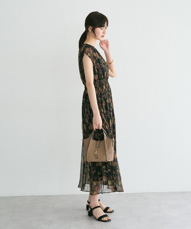 YECCA VECCA シアー花柄プリーツワンピース Black