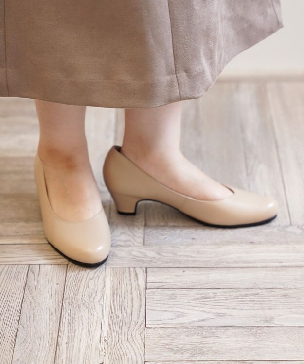 Pointer 日本製 ラウンドトゥパンプス ベージュ