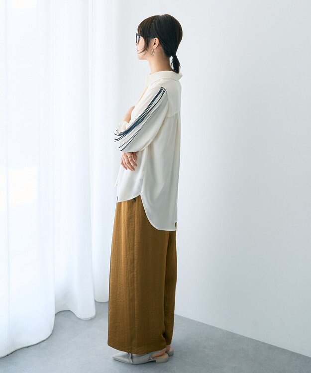 YECCA VECCA ラインプリーツスリーブシャツ Off White