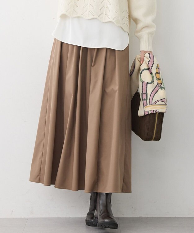 23区 【撥水加工/洗える】ブライトタフタ タック スカート ブラウン系