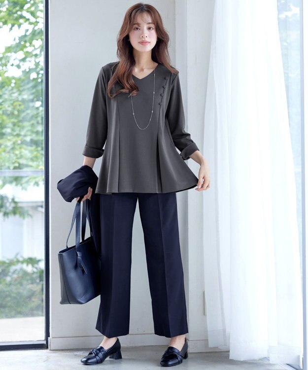 Tiaclasse L 【洗える】美ラインタックボタンカットソートップス チャコールグレー