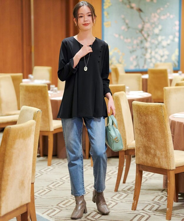 Tiaclasse L 【洗える】美ラインタックボタンカットソートップス ブラック