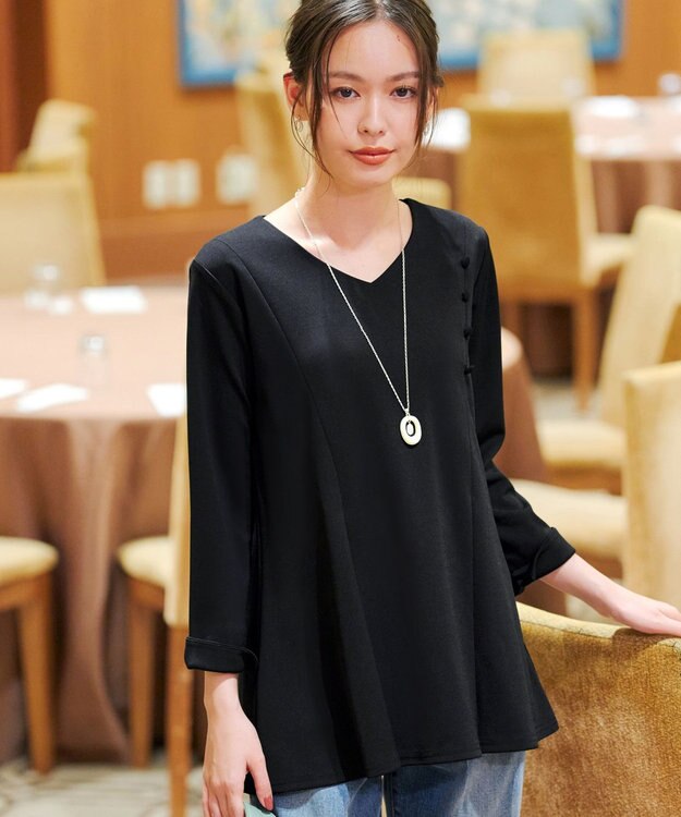 Tiaclasse L 【洗える】美ラインタックボタンカットソートップス ブラック