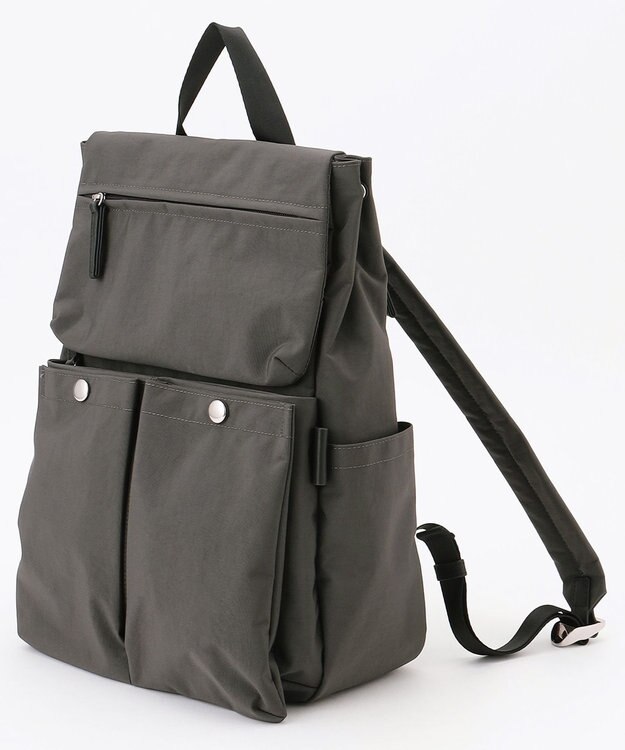 Y'SACCS 【ムック本掲載】クリンクルナイロン　ダブルポケットリュック ダークグレー