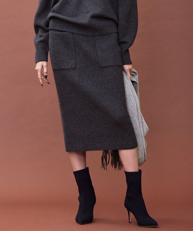 BEIGE， DOUAI / ニットスカート C Gray