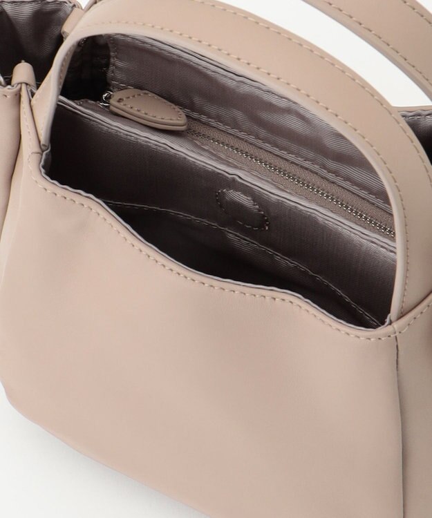 Y'SACCS イタリアンシープ 2wayラウンドトート グレージュ