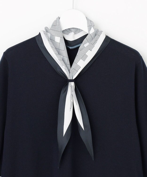 J.PRESS LADIES S 【2WAY・シーンレスに活躍】SCARF KNIT Vネック ニット ネイビー×ネイビースカーフ系