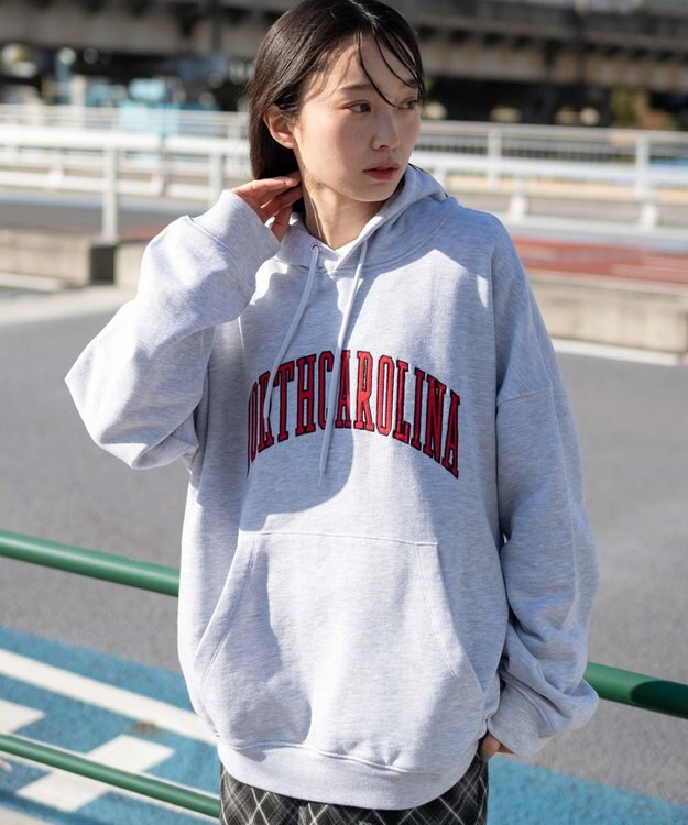 WEGO 【ユニセックス着用ITEM】ワッペンロゴパーカー アッシュグレー