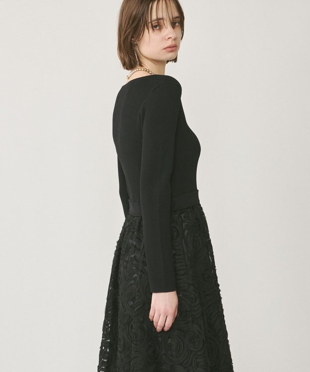 GRACE CONTINENTAL テープ刺繍ニットワンピース ブラック