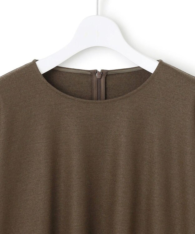 23区 【洗える】ウールミルドジャージー フォルム カットソー カーキ系