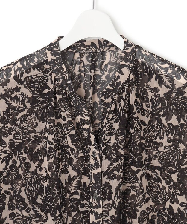 23区 【洗える】ボタニカルプリント スキッパー ブラウス ベージュ×ブラックプリント