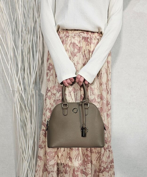 style code 【MERCURYDUO/マーキュリーデュオ】メタルアイレット　ハンドバッグ オーク