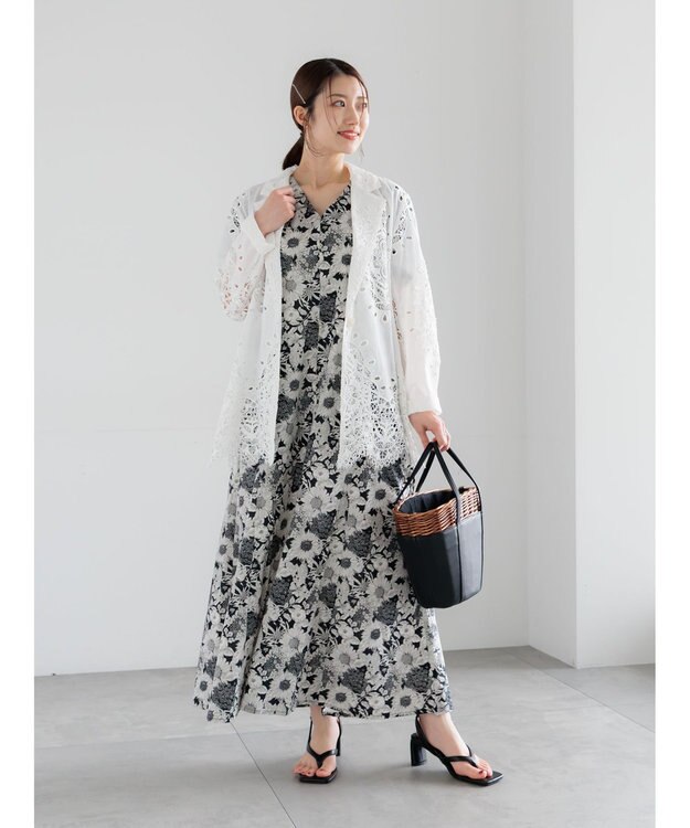 Te chichi 【LIBERTY FABRICS】Vネックフレアワンピース ブラック