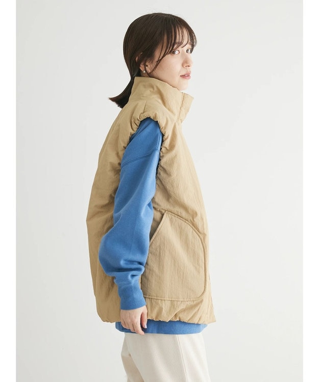 Green Parks 中わたスタンドカラーベスト Beige