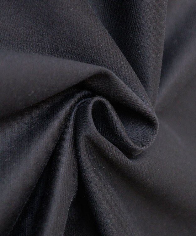 GOTAIRIKU 仕事で着られる綿100%【クルー以上モック未満】カバーネック DRESS Tシャツ(26年モデル) ホワイト系