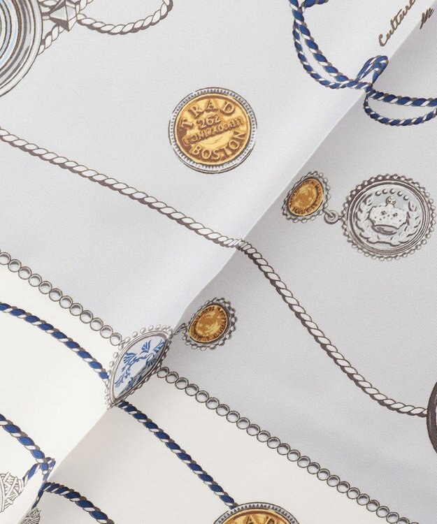 J.PRESS LADIES Traditional print  スクエア スカーフ ネイビー系