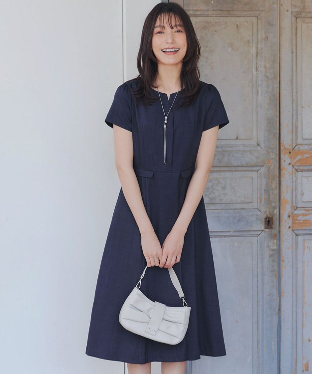 Tiaclasse 【小倉優子さん着用・洗える】フラップ付きミディアム丈フレアワンピース ネイビー