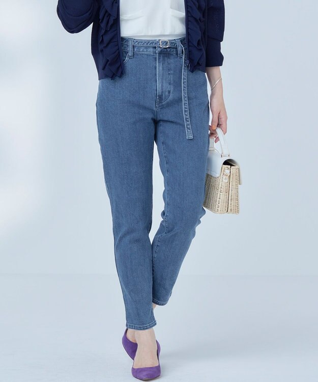 組曲 ライトデニム ベルト付きストレートパンツ インディゴネイビー系