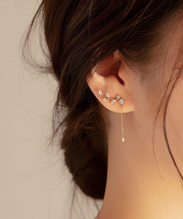 Phoebe 〈シリーズ累計販売10000点突破！〉2wayフラワリービジューピアス&イヤリング　ゴールド ゴールド