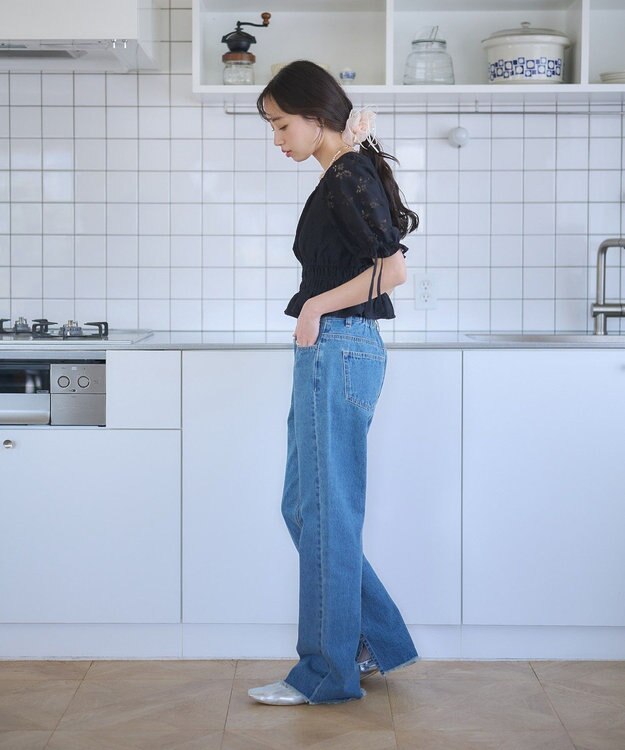 earth music&ecology カットオフフレアデニムパンツ Medium Indigo