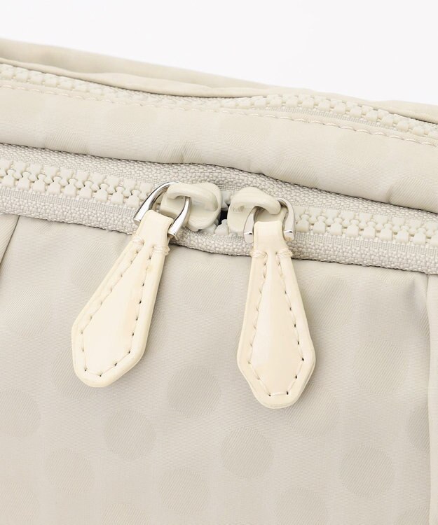 Y'SACCS Polka Dots スクエアポシェット アイボリー