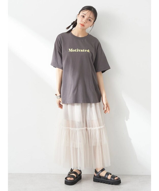 earth music&ecology ロゴソリッドＴシャツ Charcoal Gray