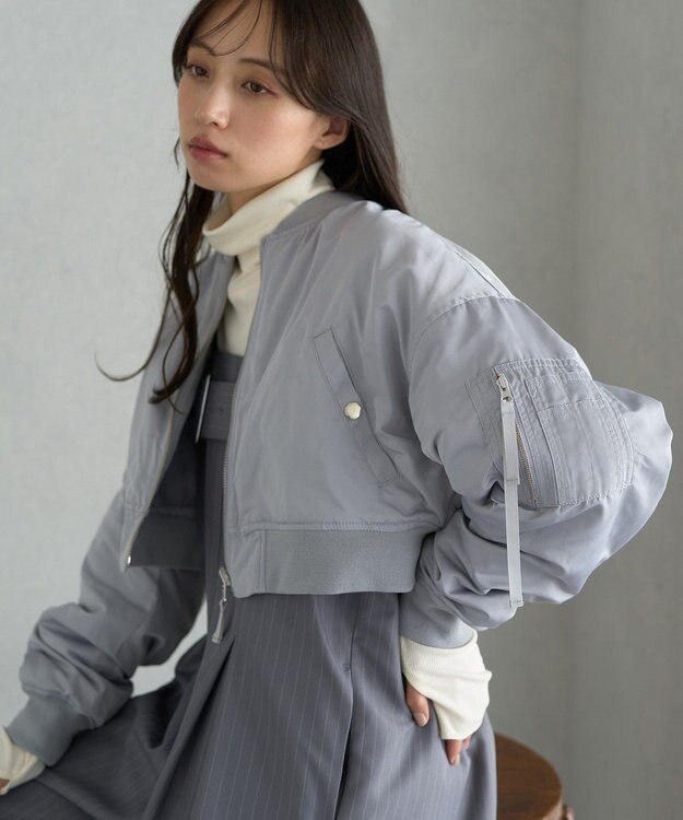 earth music&ecology ファーリバーシブルショートＭＡ－１ Blue Gray