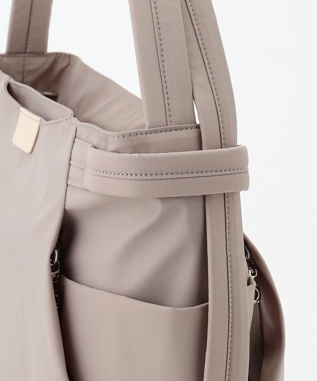 Y'SACCS 【ナイロンタフタ】トラベルショルダーリュック mini グレージュ