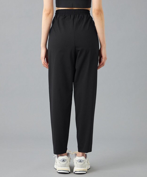 Chacott Chacott BALANCE EasyCare+ テーパードパンツ ブラック