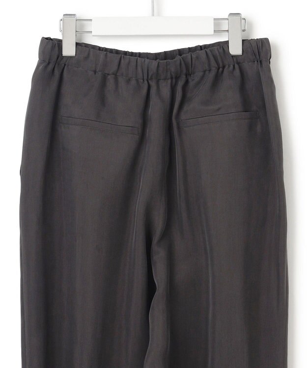 23区 【接触冷感/洗える】フィブリルツイル シャーリング パンツ ダークブラウン系