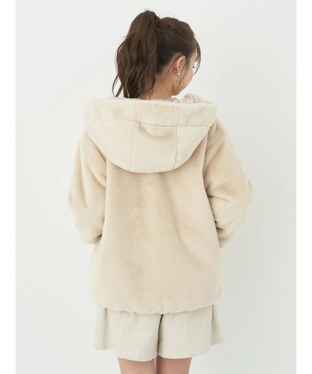 earth music&ecology マルチウェイマウンテンパーカー（ファー） Beige