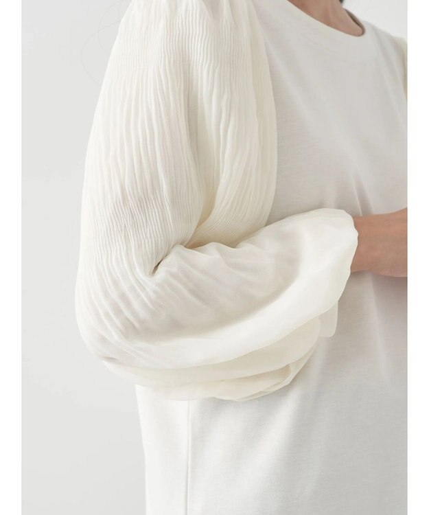 earth music&ecology マジョリカプリーツプルオーバー Ivory