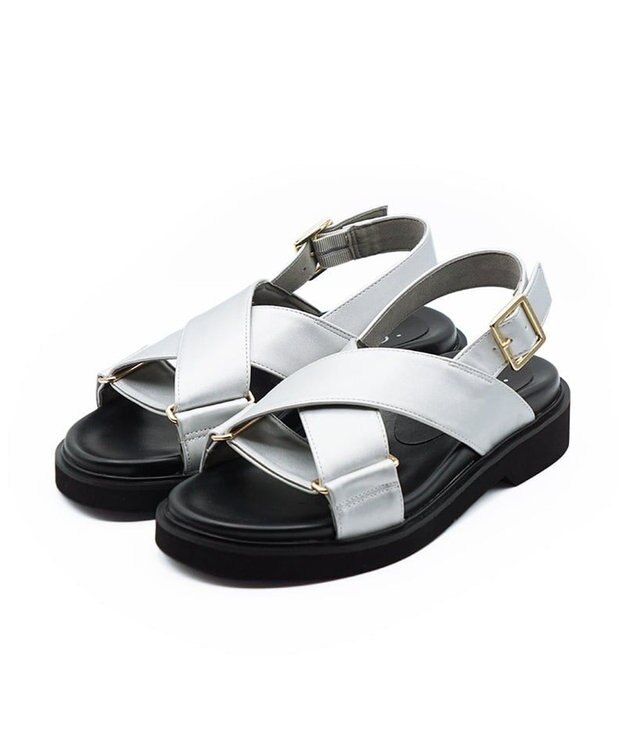 APOM クロスストラップサンダル シルバー