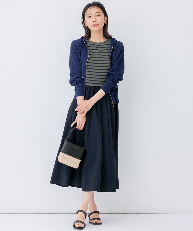 23区 【洗える】マットナイロンタフタ ニットドッキング ワンピース カーキベース×ネイビーボーダー