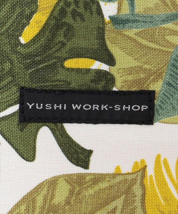 YUSHI R.C- TOTEBAG　ボタニカル柄　トートバッグ ホワイト