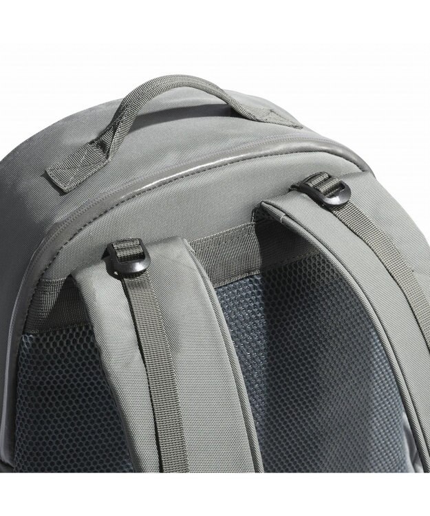 ACE BAGS & LUGGAGE UNTRACK OUTDOOR/CE デイパック 13.3インチPC 60058 アントラック リュック グレー