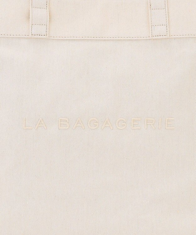 LA BAGAGERIE チャーム付きデニムバッグ Mサイズ アイボリー
