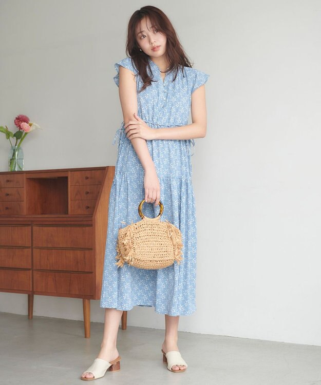 Feroux フラワープリントドロスト ワンピース ライトブルー